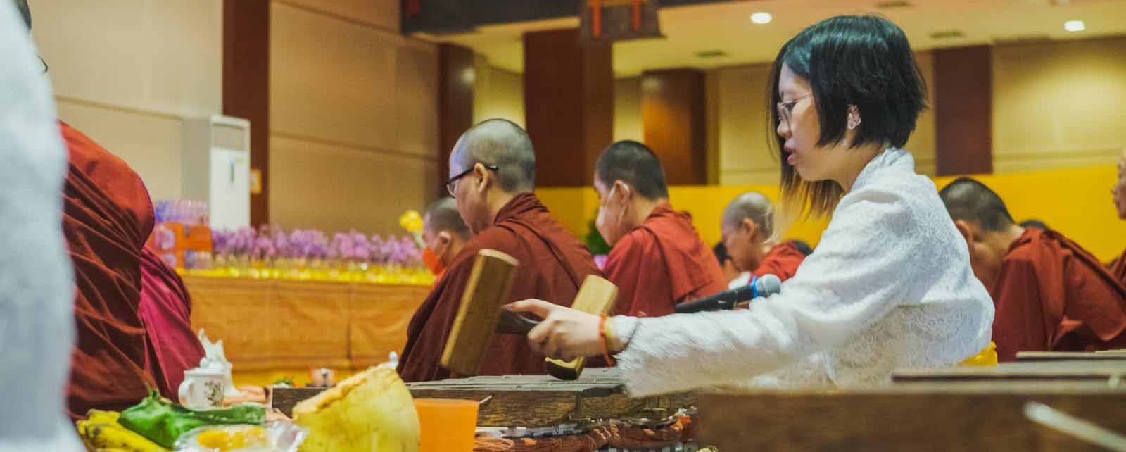 Umat Buddha Berlindung pada Jimat? Apakah Sesuai Dharma?