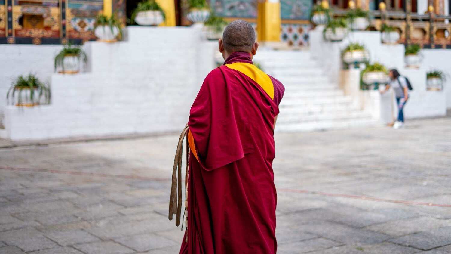 Gambar seorang Biksu sebagai visualisasi kisah Geshe Ben. 