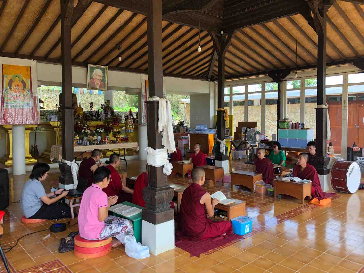 Puja Bhaisajyaguru 