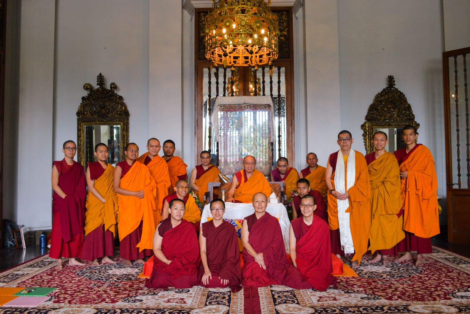 Drepung Trisur Rinpoche bersama Sangha KCI di Jakarta 2017