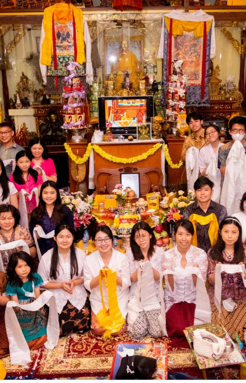 Komunitas Agama Buddha di Indonesia